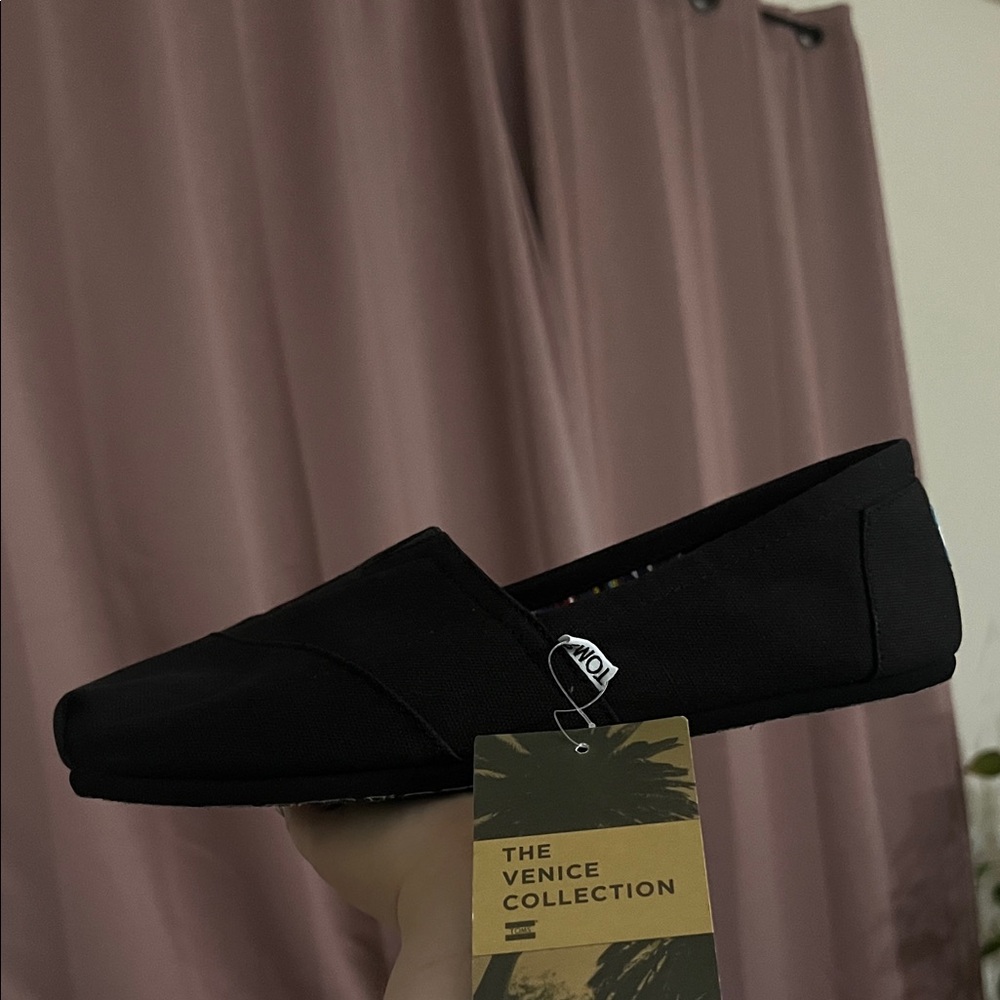 TOMS Classic Black Alpargata